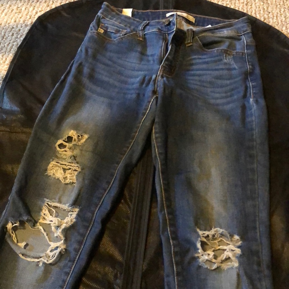Jeggings with ripping detail, size 25